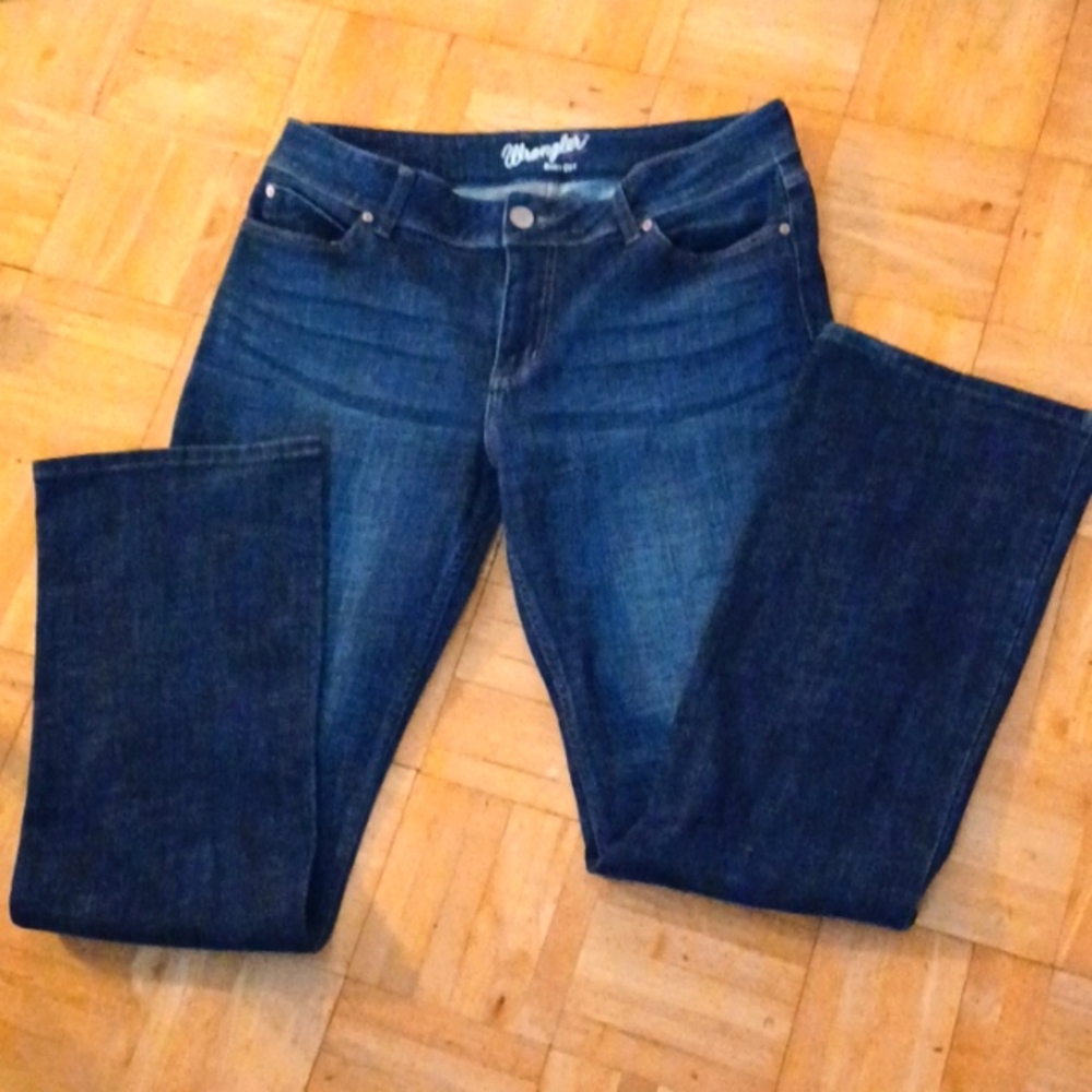 Wrangler boot cut jeans 13x32